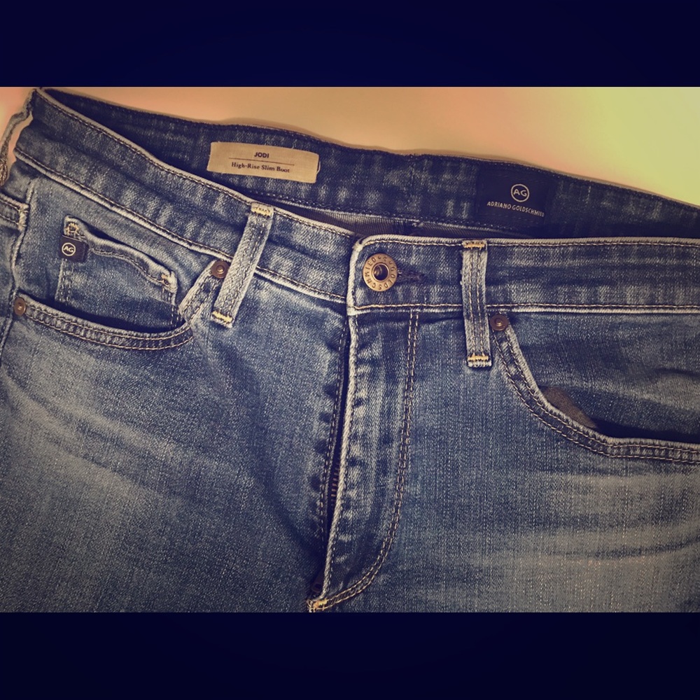 AG Mid-rise Bootcut 👖